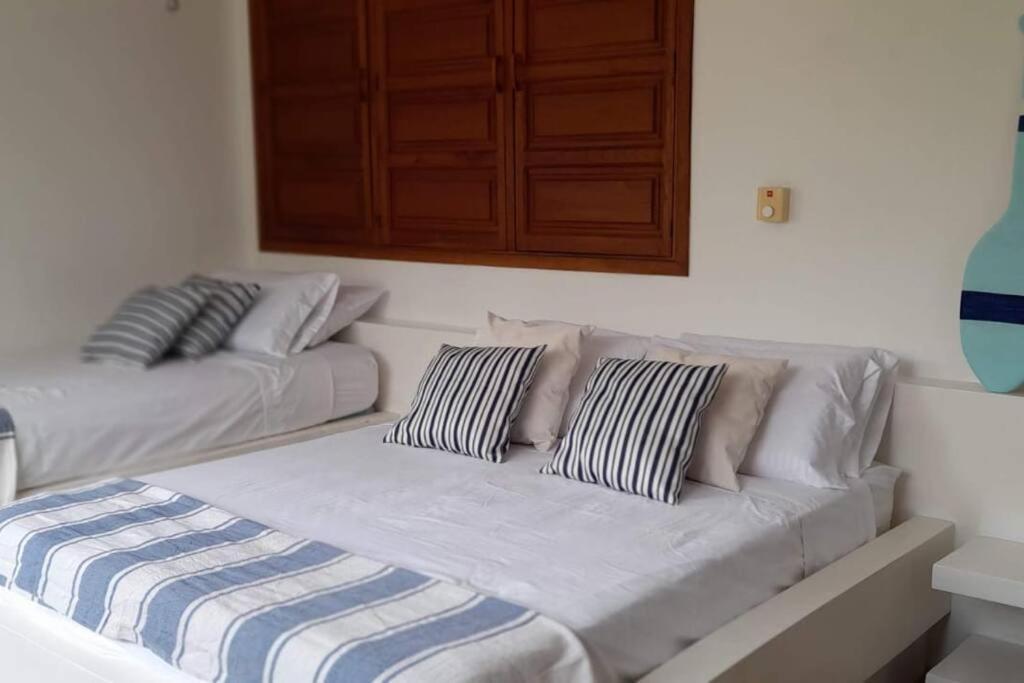 Casa Amin Tolu *